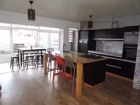 location villa 4 pièces 90 m² à le tampon (97430)  1 295 €