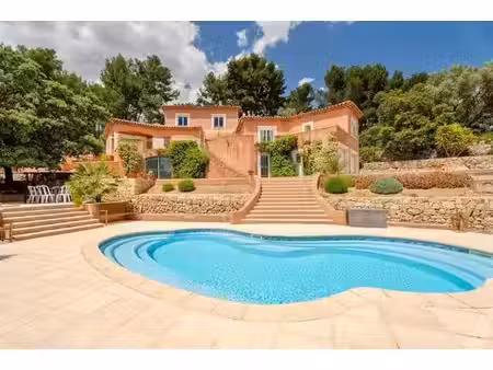 villa de luxe de 4 chambres en vente bandol  france