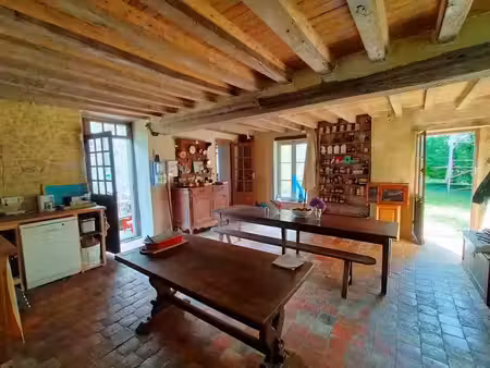 vente propriété 8 pièces 219 m² à trans (53160)  254 800 €