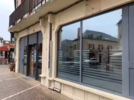 location local commercial 70m2 laissac-sévérac-l'église 12310 - - surface privée