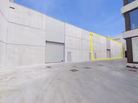 nieuwbouw opslagruimte/werkplaats te huur in merksem