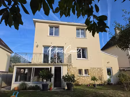 maison familiale avec jardin et garage ? tout à pied à nogent-le-rotrou