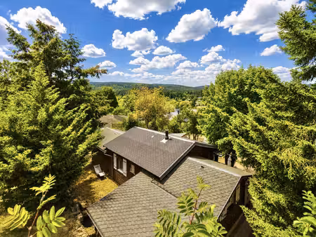 chalet t4 avec terrasse et terrain