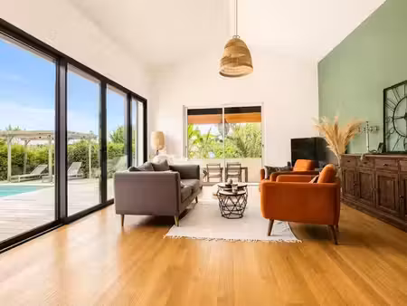 vente maison 6 pièces 156 m² à galgon (33133)  362 000 €
