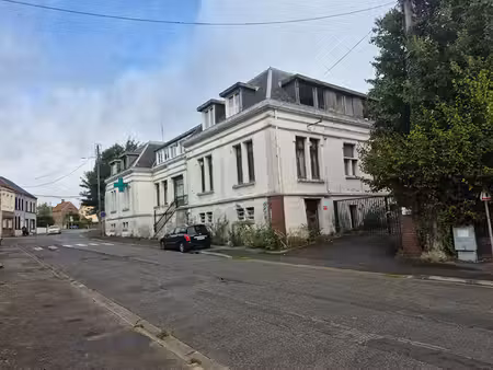 auchel ensemble immobilier de +/- 800m²