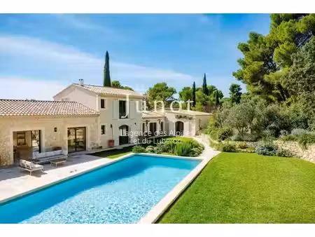 maison de campagne de luxe en location maussane  provence-alpes-côte d'azur