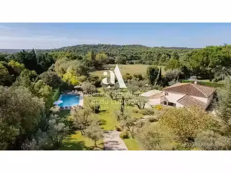 luxury 10 pièces farmhouse en location maussane  france