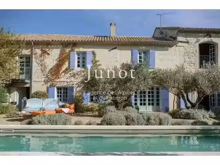 maison de campagne de luxe de 350 m2 en location maussane  provence-alpes-côte d'azur