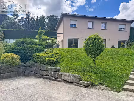 idéal famille nombreuse  maison proximité transports à charbonnières