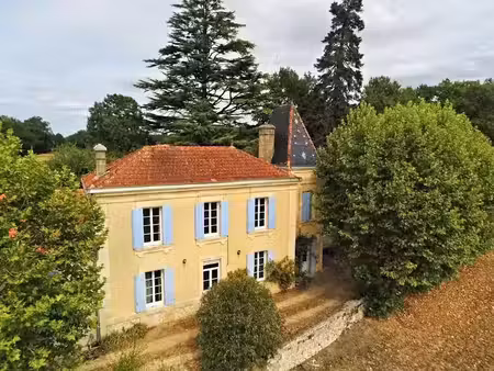 vente maison 10 pièces 286 m² à saint-genès-de-castillon (33350)  675 000 €