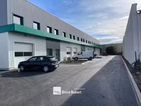location local d’activités 154m² à 462m²