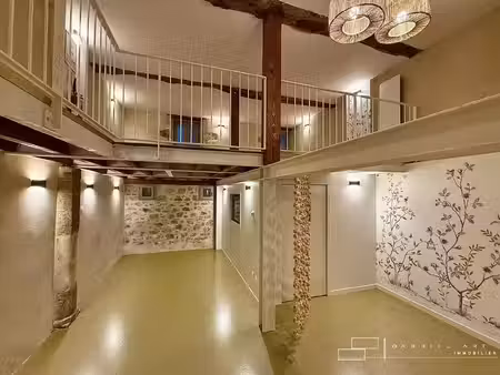 location commerce 1 pièce 135 m² à auch (32000)