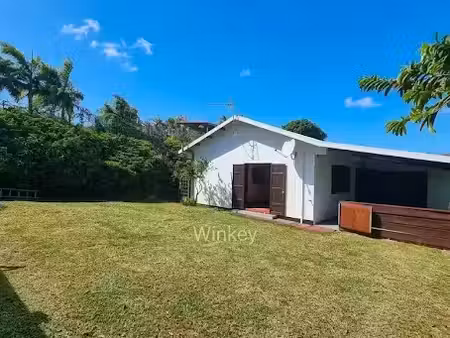 vente maison 4 pièces 95 m² à sainte suzanne (97441)  219 000 €