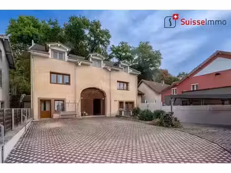 vente maison 8 pièces 239 m² à longevelle-sur-doubs (25260)  225 000 €