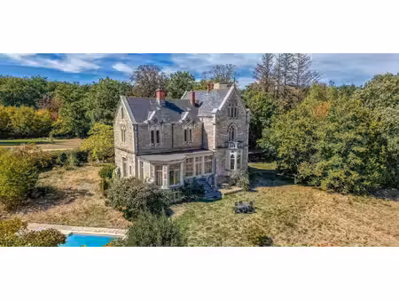 maison avec piscine et jardin péronnas (01)