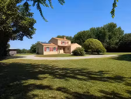vente maison 8 pièces 153 m² à petosse (85570)  247 000 €