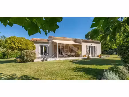 villa avec jardin et terrasse bédoin (84)