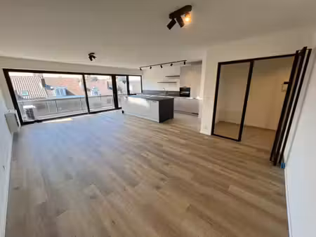 appartement 2 chambres avec emplacement de parking