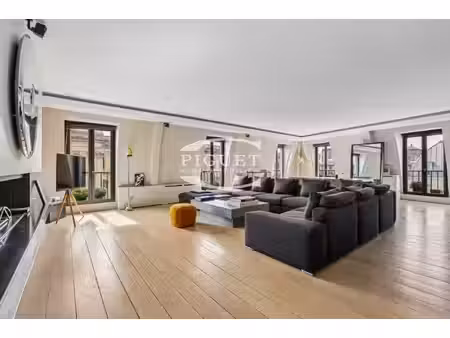 appartement de luxe à louer dans le quartier les halles