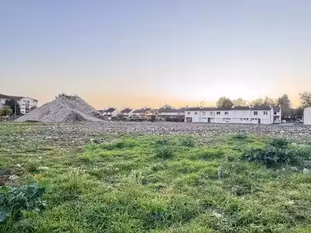terrain constructible à vendre