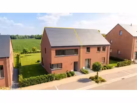 maison neuve 3 façades – 3 chambres – proche de la r3