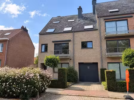 appartement spacieux - centre sterrebeek