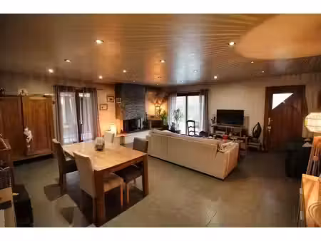 maison familiale 142 m² – 4 chambres – grand terrain – quartier calme