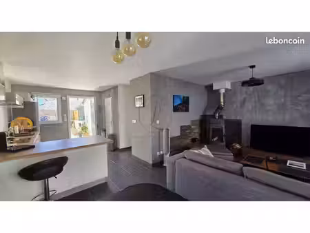 maison 4 pièces 75 m²
