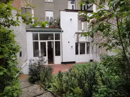 appartement avec jardin dans maison calme