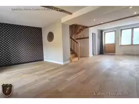 location maison 4 pièces 87 m² à val d’oingt (69620)