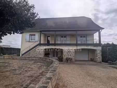 maison familiale sur sous-sol avec beau potentiel - angoisse (24)
