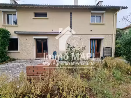 maison à vendre d'une surface de 125m2 avec garage de 25m2 s