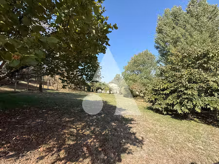 terrain fronsac 714 m2 constructible