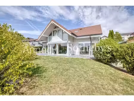 maison de luxe à vendre à lovagny