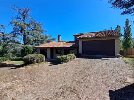 maison de luxe à vendre à chasselay