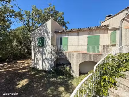 ensemble immobilier 500 m2 - terrain 1 5 ha - puyricard