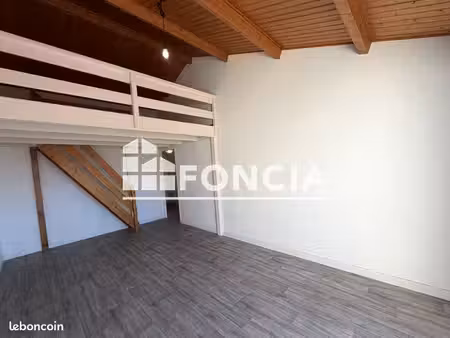 appartement 2 pièces 52 m²