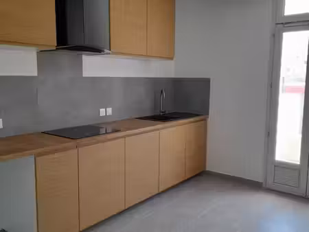 particulier loue appartement t2 roquevaire