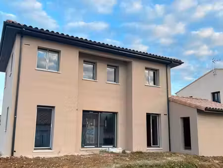 maison 5 pièces 109 m²