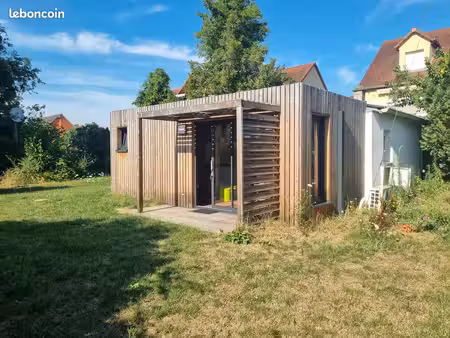 colmar proche centre f2/tiny house de 35 m3 avec terrasse
