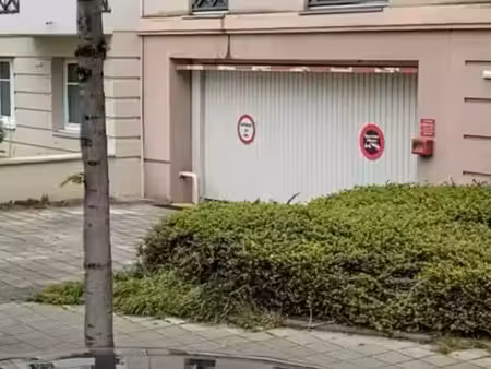 place de parking à louer – houilles gare