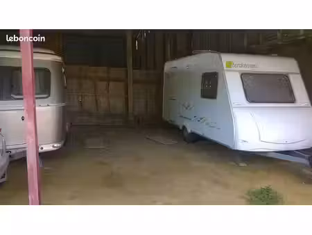garage caravane