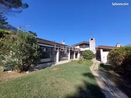maison 4 pièces 105 m²