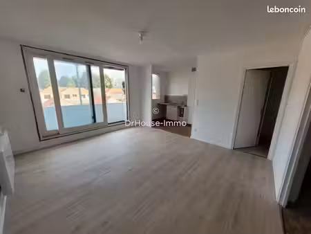 studio 1 pièce 33 m²