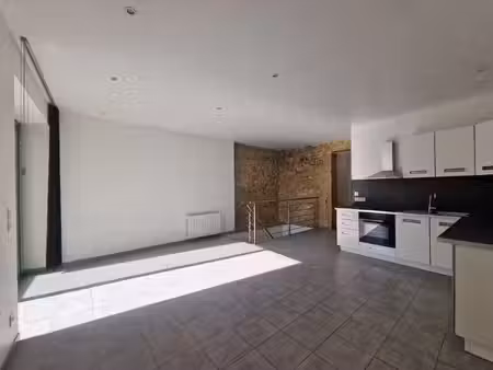 t4 en duplex avec terrasse