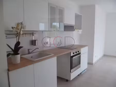 coudoux - studio avec terrasse - 29.13 m2