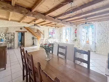 maison arthenac 5 pièce(s) 188 m2