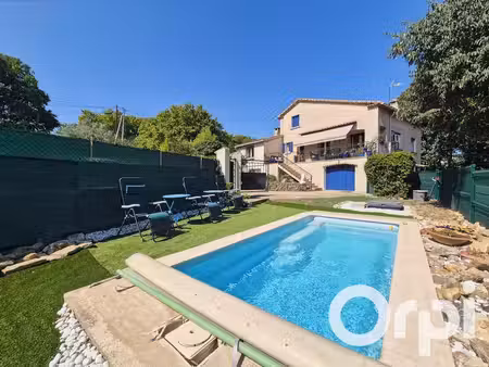 villa avec 2 habitations