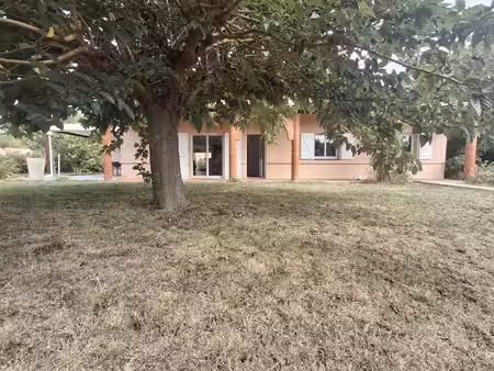 a louer a pompertuzat-villa t7 meublee de 166m2
