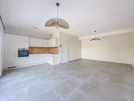 appartement 2 chambres  estinnes